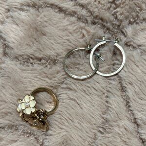 Elegant Gold and Cream Floral Ring and Hoop Earrings Set